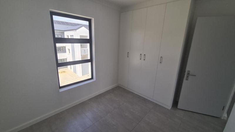 2 Bedroom Property for Sale in Aan de Wijnlanden Western Cape